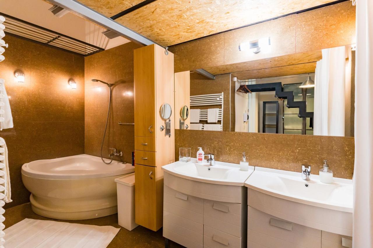 Z Loft Central Apartment Budapest Kültér fotó